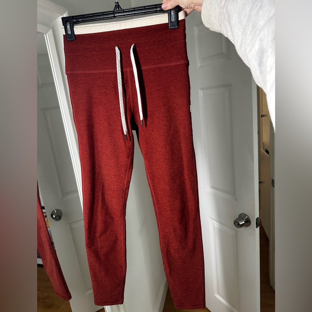 Vuori vibe elevation legging size small
